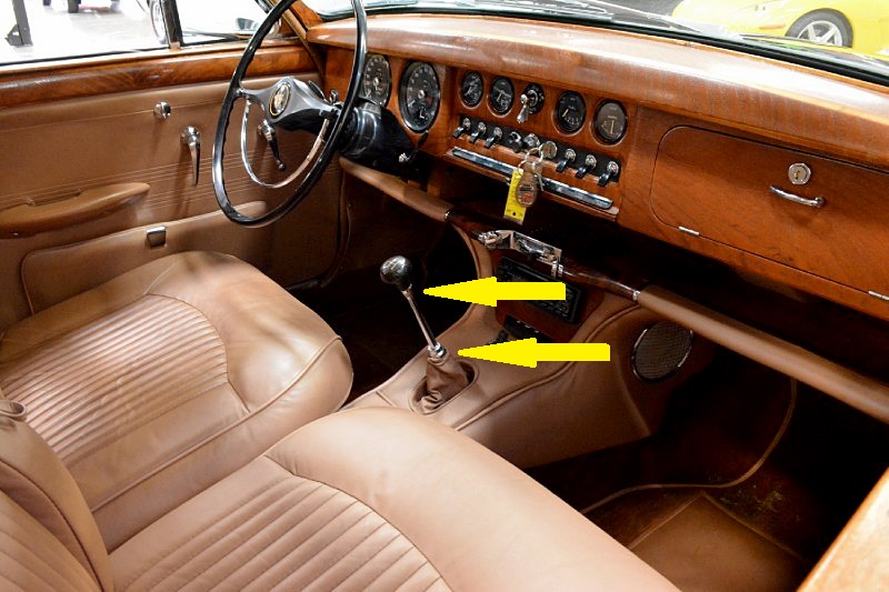 gear lever.jpg