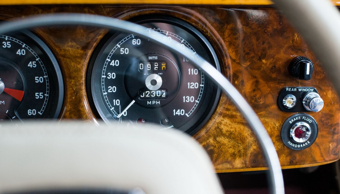 Jaguar-S-type-Red-7-2-1140x650.jpg