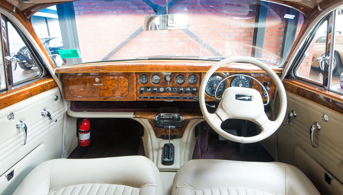 Jaguar-S-type-Red-21-2-1140x650.jpg